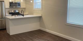 27 E Transit Gallery 1