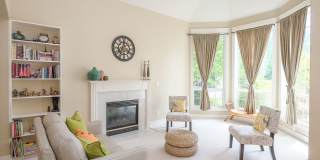 Lovely 4 Bedroom | 2.5 Bathroom Single Family Home | Corner Lot | Kaiser Woods Community Gallery 4