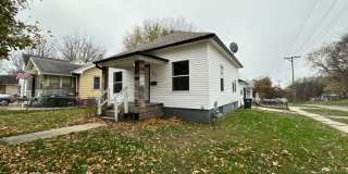 Updated 2 bedroom house $875 Gallery 1