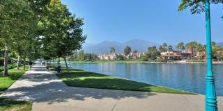 Updated & Furnished 3BR Townhome with Loft & Lake Access Gallery 42