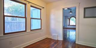Charming 3 Bedroom in Historical Tower District Gallery 31