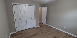 3 Bedroom Southside Duplex Gallery 30