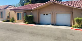 Senior Housing - Villas at Viking Road Gallery 23