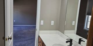 158 Pine Ridge Boulevard Gallery 1