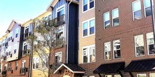 690 E Algonquin Road Gallery 1