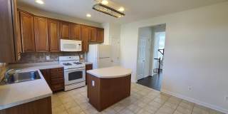 42625 HOMEFRONT Terrace Gallery 11