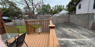 1106 E 51st Street Gallery 27