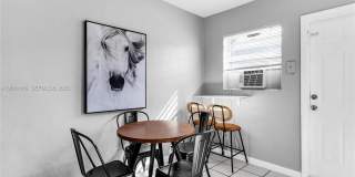105 SW 5th Ct Gallery 5