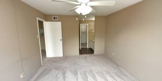 Wilshire Park Gallery 21