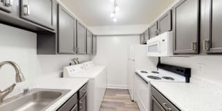 Stuart Woods Apartments Gallery 27