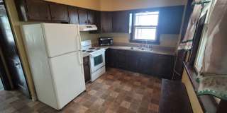 Duluth MN - 6 Bed - 2 Bath - Single Family Home Gallery 11