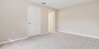 5 Seabury Place Gallery 15