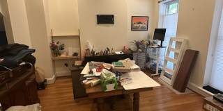 522 1/2 North 1st Street Gallery 26