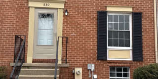 830 Oyster Bay Harbour Gallery 1