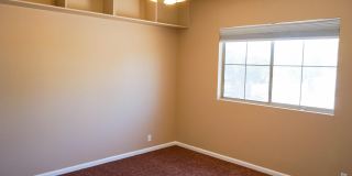 541 N DANIELSON Way Gallery 39
