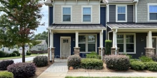 600 Springbank Alley Gallery 1