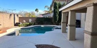 Elegant 4-Bedroom Oasis Near Downtown Summerlin Gallery 30