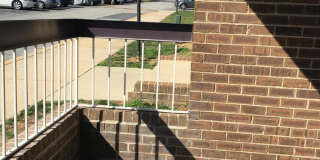 2205 Greenery Ln Gallery 16