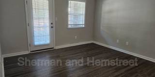 3101 London Court, Apt 102 Gallery 4