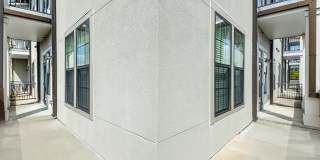 1810 Belcourt Gallery 41