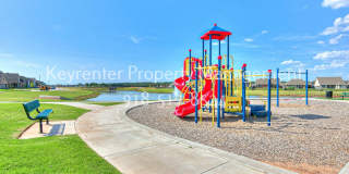 New Construction Home 4 Bed 3 Bath in Bixby! Gallery 32