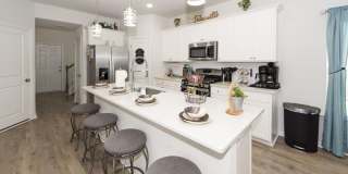 4 Bedroom, 3 Bathroom home in Liberty Village - Goose Creek Gallery 8