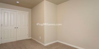 Charming Four Bedroom Home in Aloha on Quiet Cul-De-Sac! Gallery 17