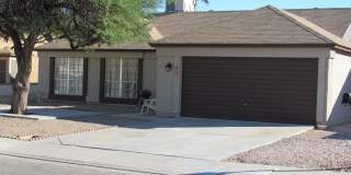 LARGE REMODELED 4BR 2BA HOUSE WITH GARAGE, GRANITE COUNTERS, BUILT-IN BREAKFAST BAR, TILE FLOORS Gallery 1