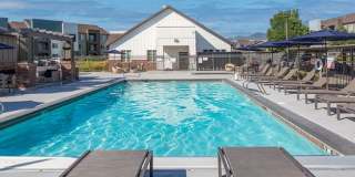 Wilshire Place Apartments Gallery 5