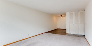 2435 Pillsbury Ave South Gallery 11