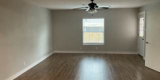 2703 Menchaca Gallery 8
