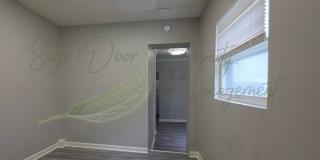 1206 W Maple Ave Gallery 21