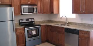 Beautiful 3 BR in the Buckroe area w/bonus room Gallery 1