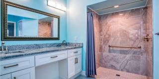 911 SW 3rd Avenue Gallery 26