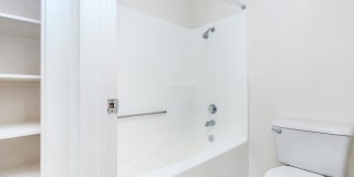 Spring Lakes Apartment Homes Gallery 33