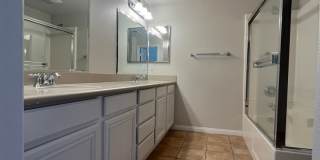 2 Mstr Bed 2.5BA 2Car Garage Gallery 15