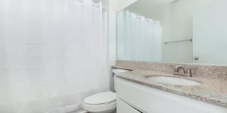 Pinecrest Apartment Homes Gallery 32