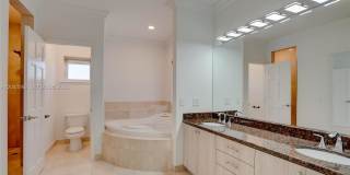 500 Southwest 51st Court Gallery 17