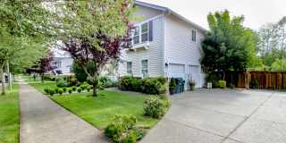 Renovated 4-BR Home with AC Gallery 1