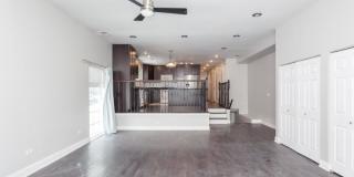 700 N Noble Gallery 7