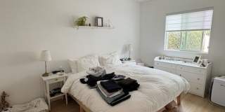 816 1/2 N Mccadden Pl Gallery 13