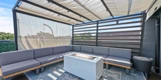 2240 W MEDILL AVE Gallery 3