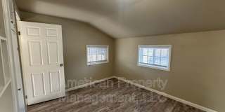 3605 1/2 E 16th St- 3605 1/2 E 16th St- Gallery 6
