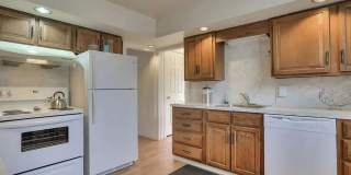 5bd/2.5ba in the Heart of Capitol Hill Gallery 4