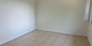 2547 S MILLS AVENUE Gallery 7