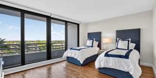 1500 S Ocean Boulevard Gallery 25