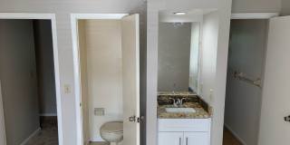 2 Bed/2 Bath Townhouse Very Close to UCF! Gallery 14