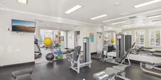 Sedona at Lone Mountain Apartments Gallery 12