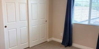 **STUNNING 4 BEDROOM/3 BATHROOM/2 CAR GARAGE/GATED COMMUNITY HOME IN MESA (SOUTHERN & LINDSAY)** Gallery 17