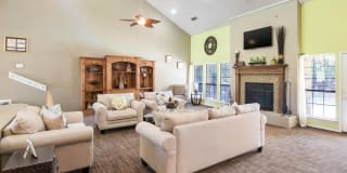 The Glen at Lewisville Gallery 22